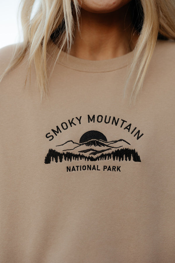 Smoky Mountain Pullover-Tan