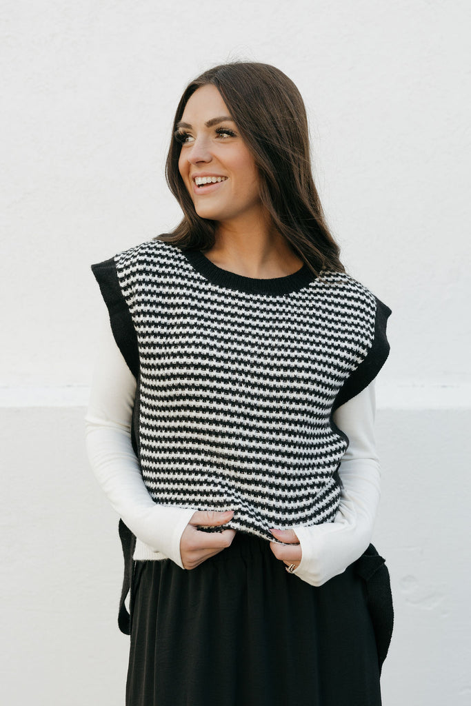 Tenlee Sweater Vest-Black/Ivory