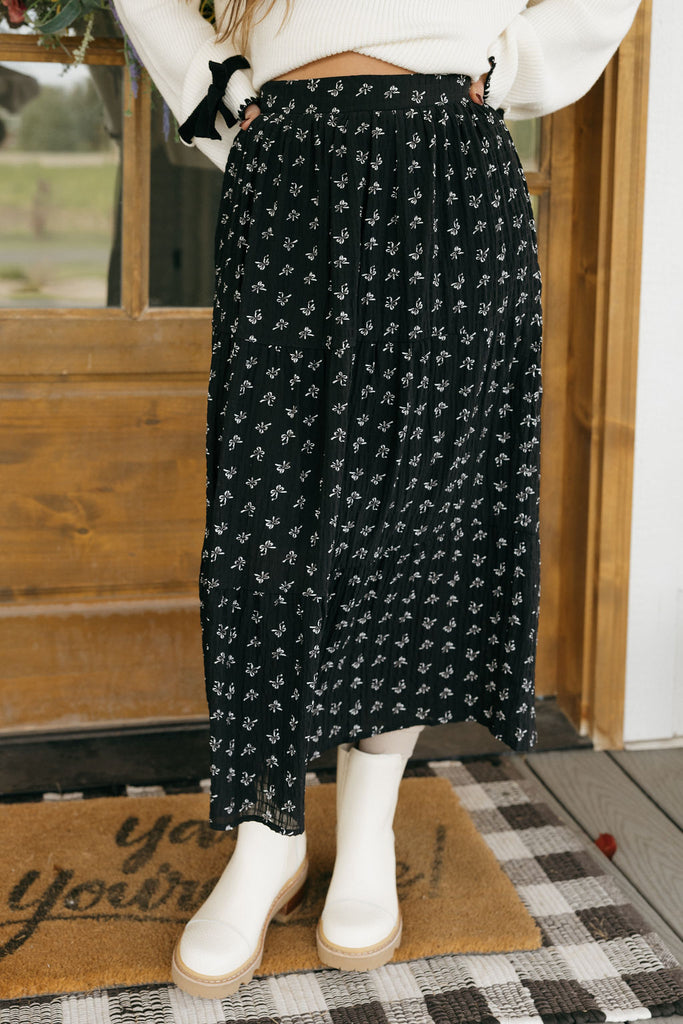 Corinna Skirt-Black