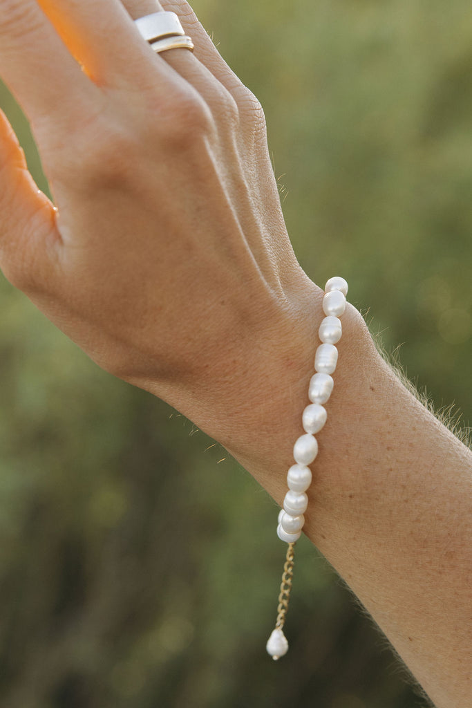 Pamela Bracelet-Pearl