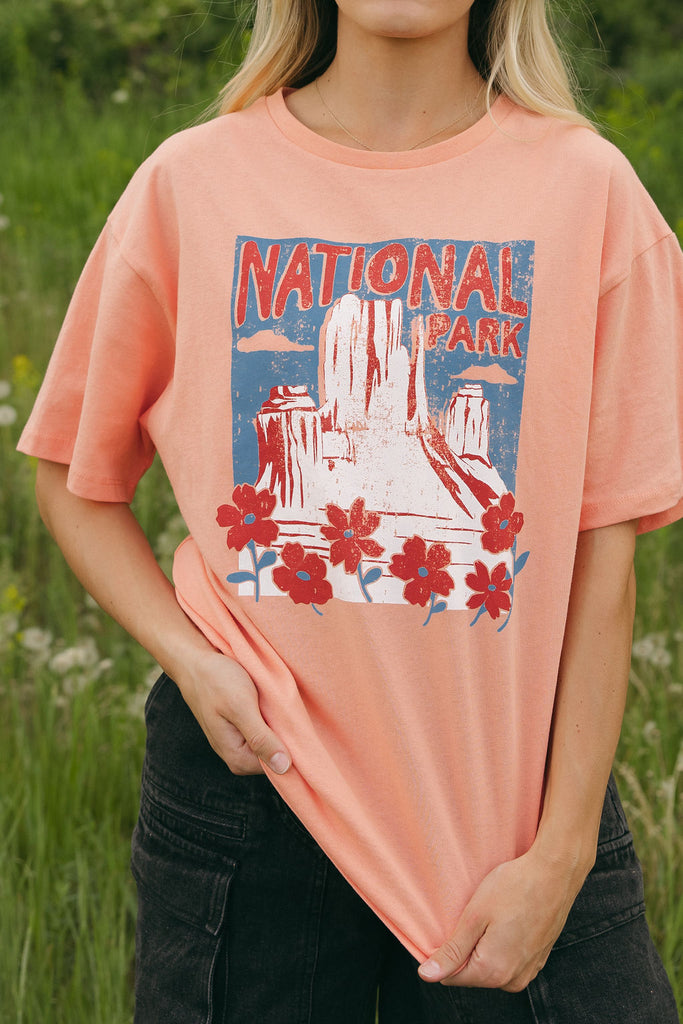 National Park Flower Tee-Peach