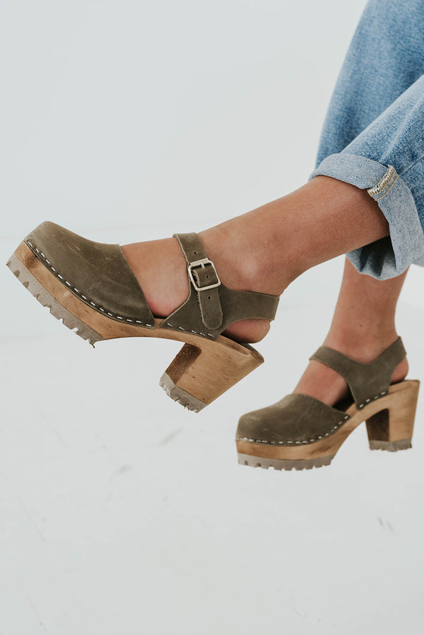 MIA Abba Clog-Khaki